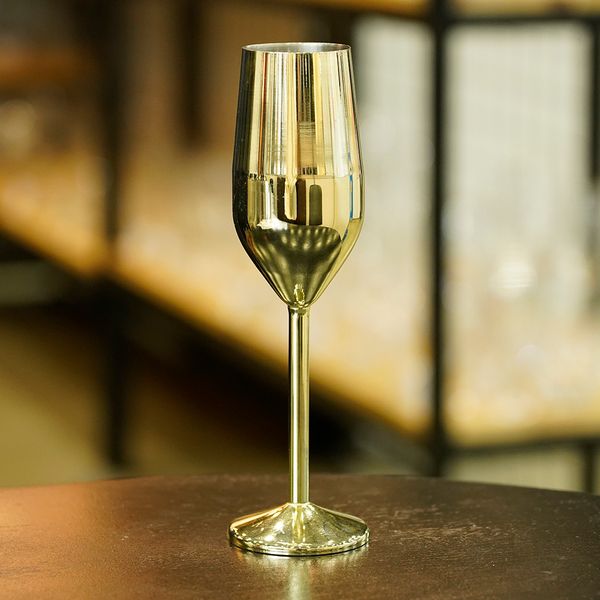 Металлический бокал для шампанского золотого цвета 220 мл smb103 фото